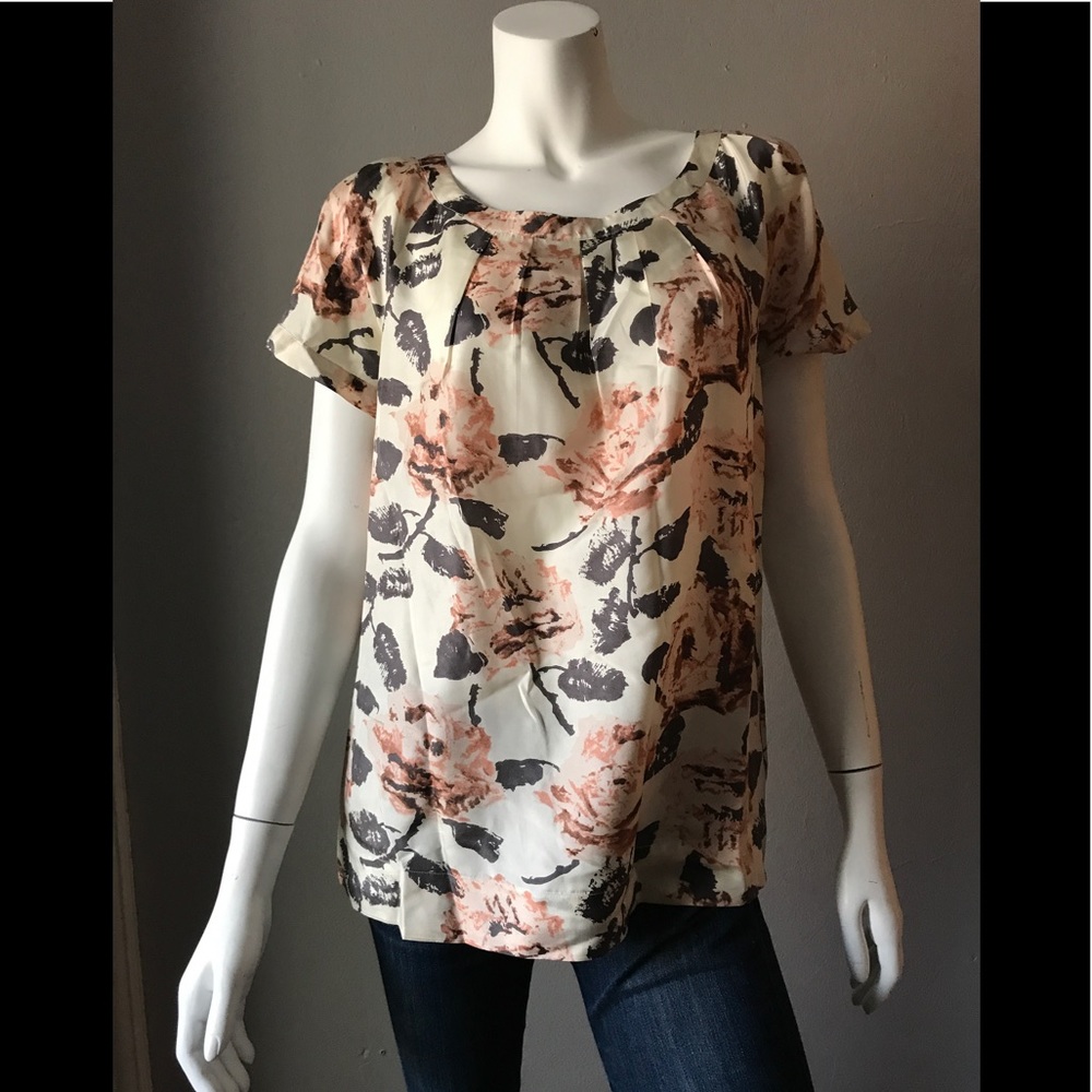 CAbi FLORAL IVORY PEACH ROSE TOP SILK SMALL SPRING